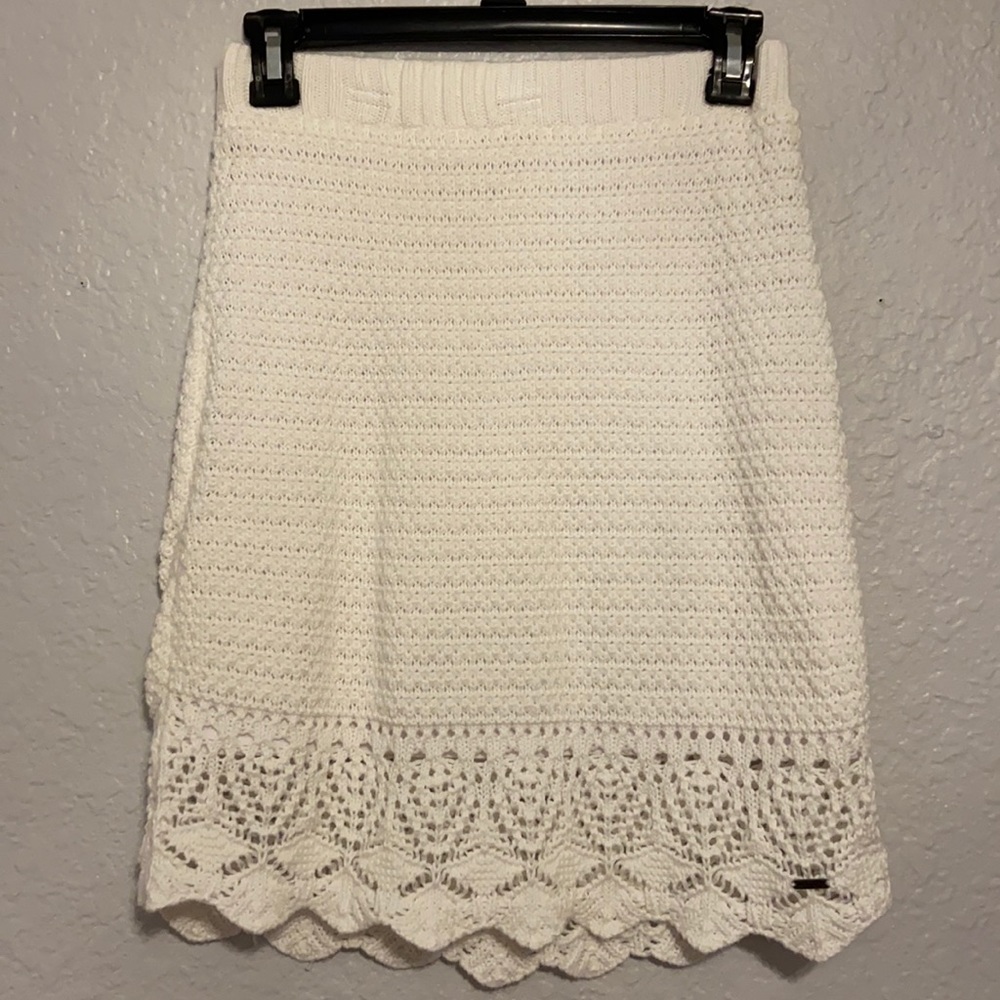Beachy white Hollister knitted skirt
